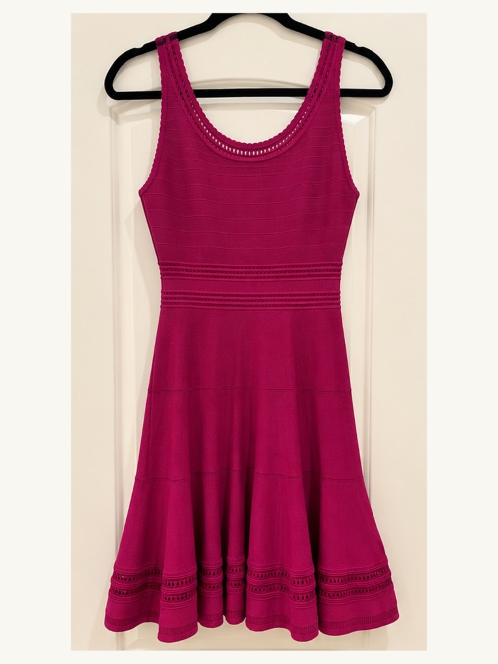 DVF Diane von Furstenberg Magenta Knit Fit & Flare Dress Size S